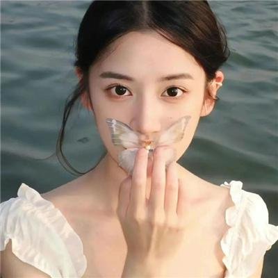 碧海艳尸